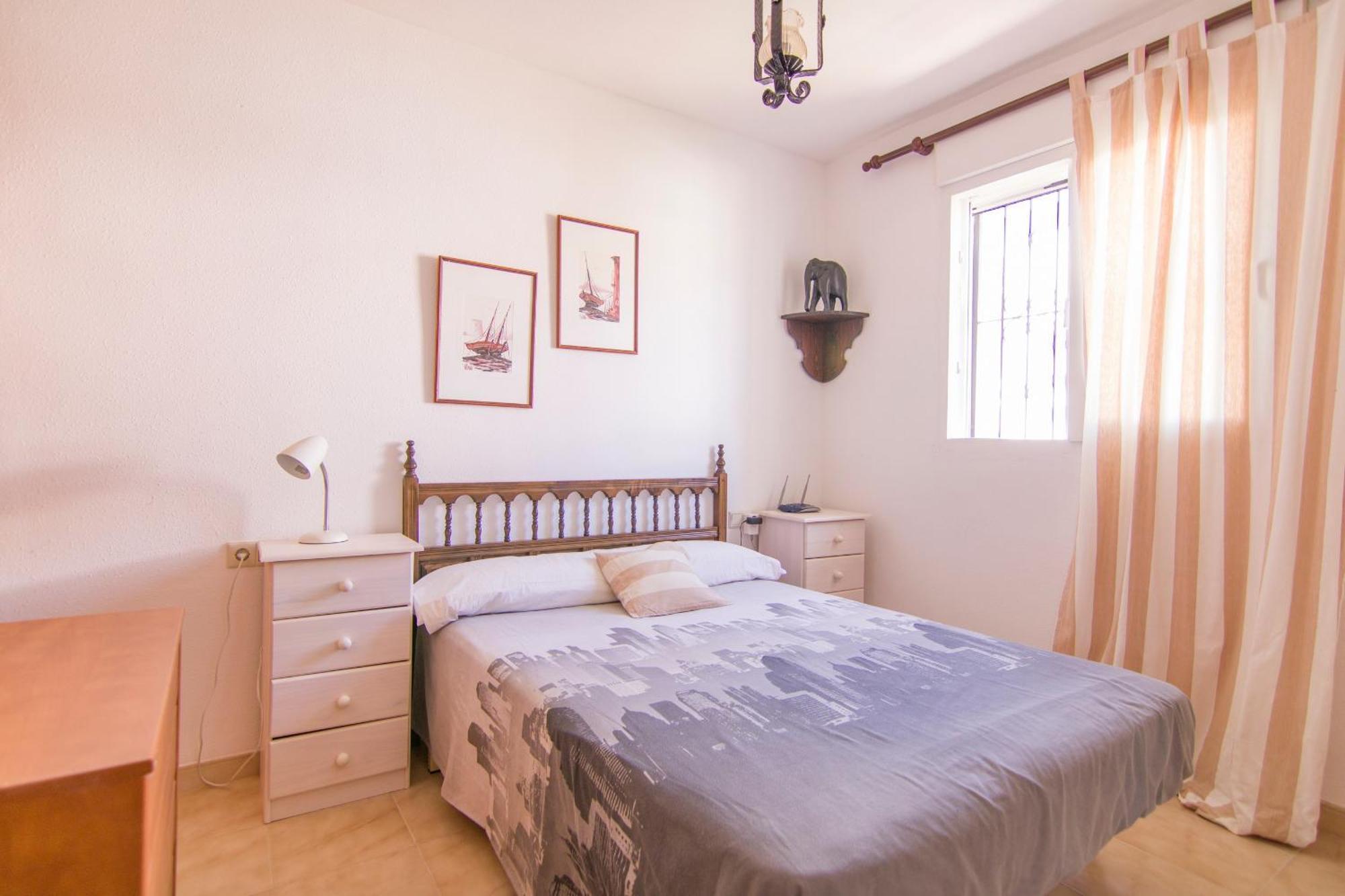 Bungalow Con Piscina - Calpepark ภายนอก รูปภาพ